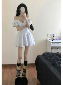 韩版hiphop超好看白色褶皱连衣裙女夏季收腰设计感休闲百搭裙子潮