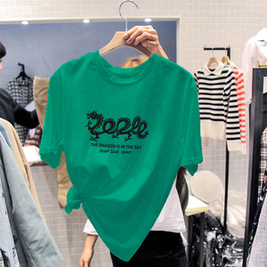 绿色短袖纯棉t恤女夏季内搭叠穿打底衫2024龙年韩版创意印花上衣