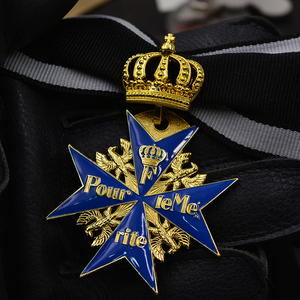 普鲁士皇冠橡树叶大蓝色蓝铁马克思马耳他十字功勋勇敢勋章徽章