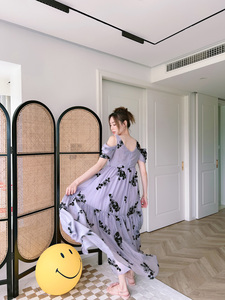 小姐姐全球购11 niseey姜熠 D2C设计师品牌 薰衣草刺绣浪漫长裙