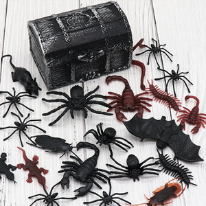 跨境新奇特玩具 创意百宝箱儿童搞怪万圣节仿真整蛊吓人蜘蛛套装