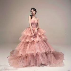 生日派对主题服装少女写真礼服彩纱抹胸粉色拖尾宴会演出公主婚纱