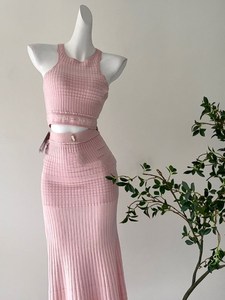 春季新款轻奢名媛范法式桔梗两件套艺术感绝美粉色包臂连衣裙纯欲
