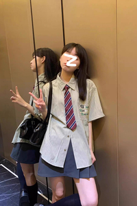 日系小个子学生领带jk条纹衬衫女短袖宽松班服小众上衣2024新款夏