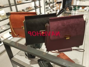 CHARLES&KEITH CK2-20780394绒面信封手拿肩背包大号