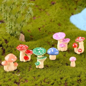 微景观装饰品 蘑菇 蛋糕 汽车 沙盘 花盆 鱼缸 树脂 摆件