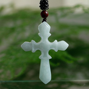 天然缅甸翡翠玉十字架挂件男女款吊坠玉石玉器简约时尚高级感礼物