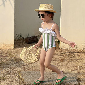 夏季新款女童游泳衣INS女孩中小童条纹吊带连体泳衣宝宝儿童泳装