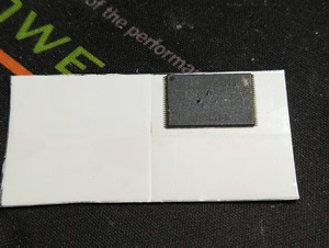 自粘高导热硅胶垫 NAND闪存 U盘主控板2246 固态U盘散热贴