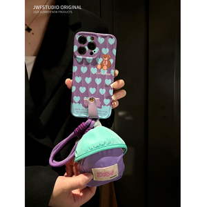 紫色爱心熊蘑菇旅游小包适用苹果15promax斜挎手机壳iPhone14pro背包式13promax小清新12可爱11女15pro保护套