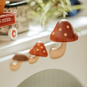 小香菇冰箱贴实木可爱原创设计装饰品手工磁贴创意木制家居送礼物