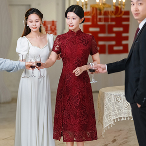 夏季新款短袖喜婆婆婚宴装参加婚礼长款气质遮肉蕾丝连衣裙酒红色