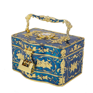 欧式公主三层首饰盒化妆镜带锁珠宝盒饰品戒指礼品收纳盒手提箱