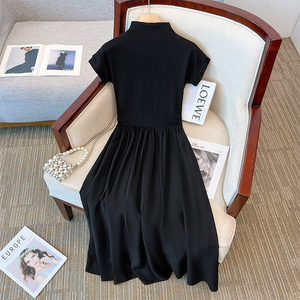 黑色连衣裙女法式赫本风高级感短袖针织拼接收腰显瘦春季打底裙子