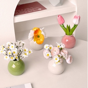奶油陶瓷小花瓶摆件郁金香仿真花套装客厅房间装饰桌面花束干花