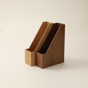 日式复古新款木质桌面收纳盒办公室酒店客厅创意木制读书架A4书立