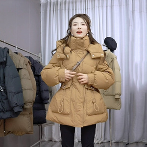韩版加厚短款羽绒服女保暖大口袋新款连帽宽松时尚休闲冬季外套潮