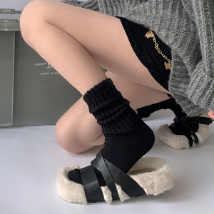 黑色粗线袜子女冬季灰色堆堆袜女秋冬中筒袜针织日系冬季毛线长袜