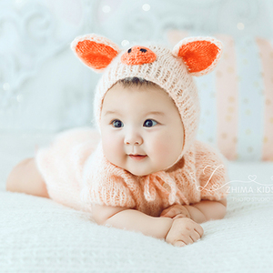 新生婴儿满月拍照儿童小猪造型创意手工毛线套装百天宝宝摄影服装