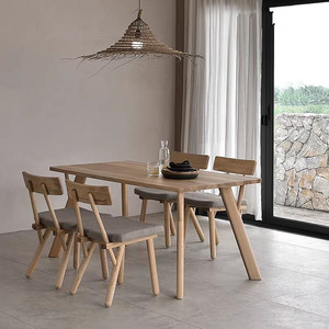 日式北欧餐桌全实木长方形原木白腊木饭桌设计师小户型桌椅组合