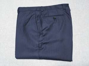 蓝豹西裤 商务款修身版型 黑色暗条纹 全羊毛面料 84码仅458元