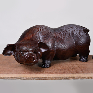 黑檀木雕刻猪摆件实木可爱动物猪生肖招财猪木质雕刻红木工艺品