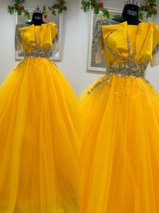 新款实拍黄色修身蓬裙款舞台表演礼服声乐显瘦艺考演出服女