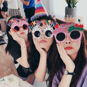小红书韩国网红生日拍照道具搞怪眼镜派对装扮用品宝宝成人布置