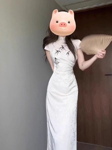 新中式日常改良旗袍2024夏季新款年轻款少女竹子刺绣国风连衣裙女