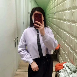 香港潮牌 izzue 24春夏女款纯色简约植绒字母卫衣外套3505