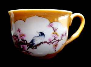 【工艺美术陶瓷】文革时期吉林电光釉开窗手绘水点桃花茶杯