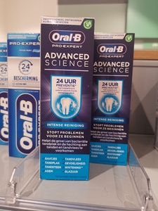 欧乐比Oral-B pro-expert专业牙膏 先进科学强效高级深层清洁75ml