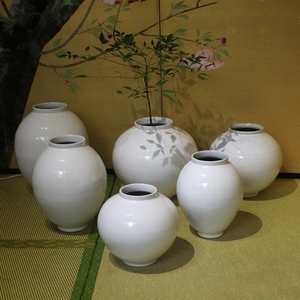 设计感诧寂风新中式禅茶空间桌面家居摆件可种植物陶罐陶瓷月亮罐