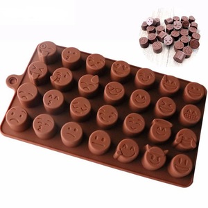 28连QQ表情包硅胶模具DIY果冻巧克力糖模具手工蛋糕装饰模冰格模