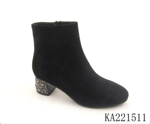 KA221511卡迪娜女鞋专柜正品2022冬新款粗跟时尚羊反绒女短靴冬靴
