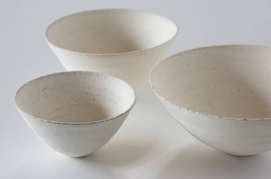 日本陶艺作家 二阶堂明弘 手作 白烧缔  钵 盘 面碗