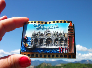 意大利当地冰箱贴  威尼斯 圣马可教堂与钟楼 电影胶片式 纪念品