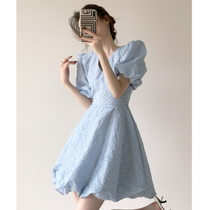 蓝色法式泡泡袖连衣裙2024夏季宫廷风茶歇甜美公主风蓬蓬裙