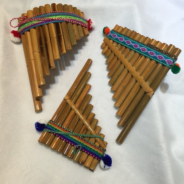 南美洲乐器厄瓜多尔秘鲁制造排笛排箫潘排笛panflute颜色鲜艳