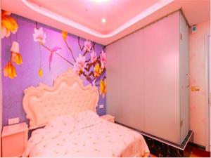 郑州紫梦园主题酒店(博览中心地铁站店)舒适大床房