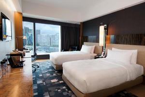 香港唯港荟酒店ICON 36城景客房(两张单人床)