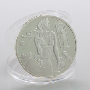 希腊古埃及伊西斯女神纪念币镀银金字塔硬币 收藏爱情幸运币礼物