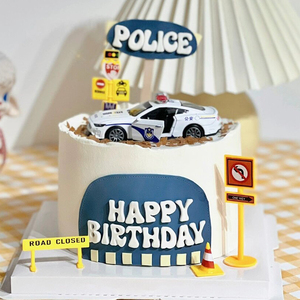警察蛋糕插件生日装饰搪胶警车摆件卡通交警公仔人偶小小警察树脂