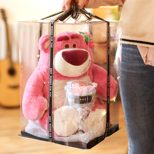 正版迪士尼草莓熊玩偶抱抱熊公仔抱枕送女孩子生日520情人节礼物
