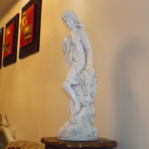 欧式人物雕塑家居客厅装饰品橱窗仕女小摆件洗澡美女摆设装修饰品