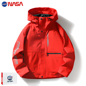 NASA冲锋衣男士外套薄款春秋季2024龙年大红色本命年青少年夹克女