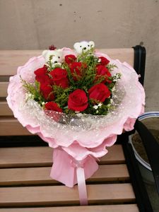 11朵红玫瑰2小熊花束爱人女友结婚纪念日情人节圣诞送花 上海同城