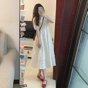 高级感白色连衣裙女夏季新款韩版法式泡泡袖收腰显瘦很仙桔梗长裙