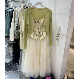 新中式时尚套装裙女春秋季针织开衫拼接印花网纱吊带连衣裙两件套