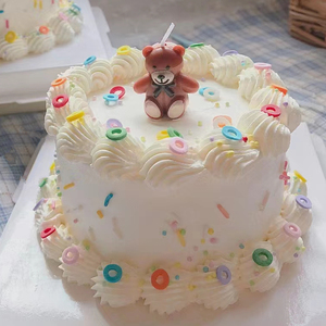 网红ins复古小熊蜡烛动物奶油蛋糕宝宝儿童生日蛋糕上海同城速递